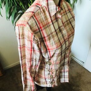 🌸 Boho COUPE~Embroidered Shirt Small/Petite🌸